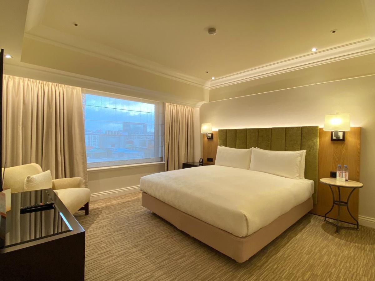 The Sherwood Тайбей Екстер'єр фото A bedroom at the hotel