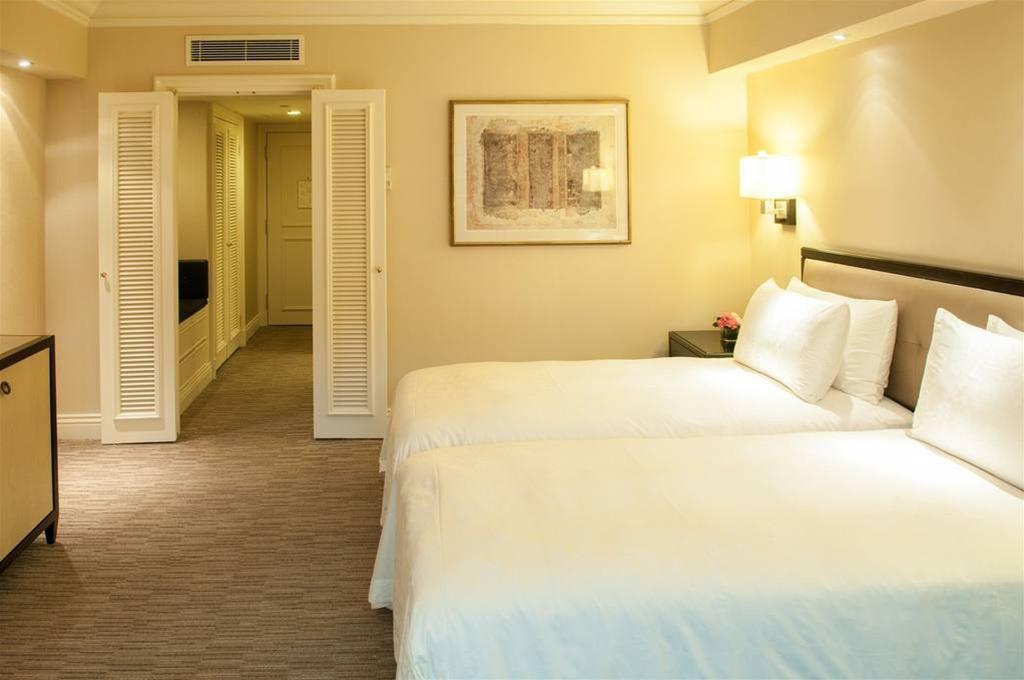 The Sherwood Тайбей Екстер'єр фото A room at the hotel
