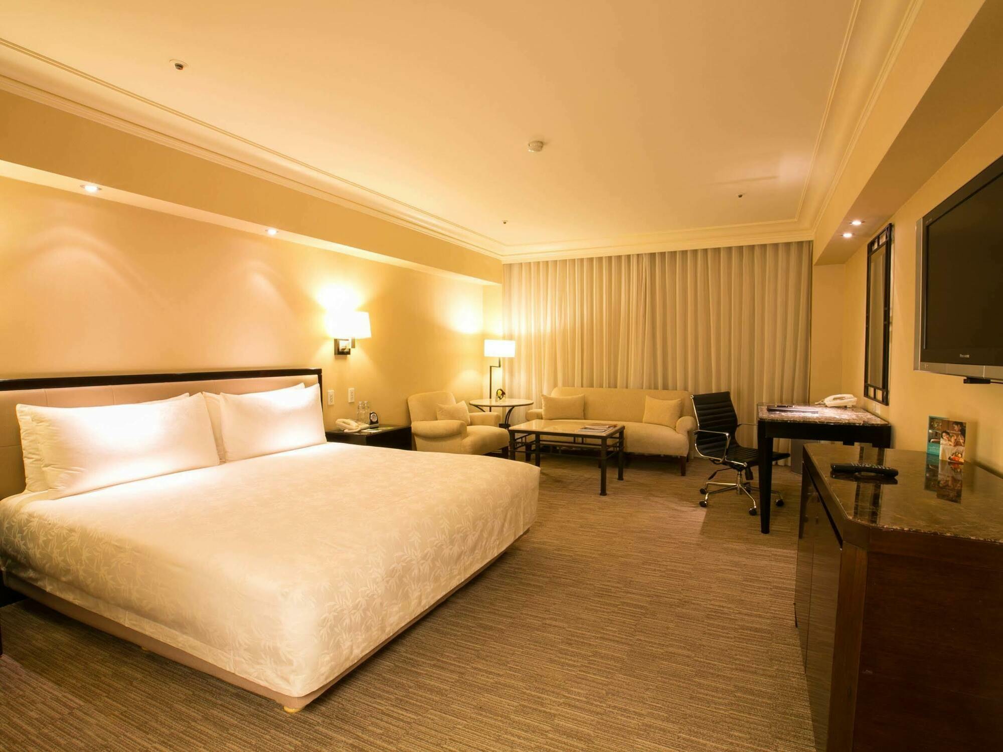 The Sherwood Тайбей Екстер'єр фото A room at the hotel